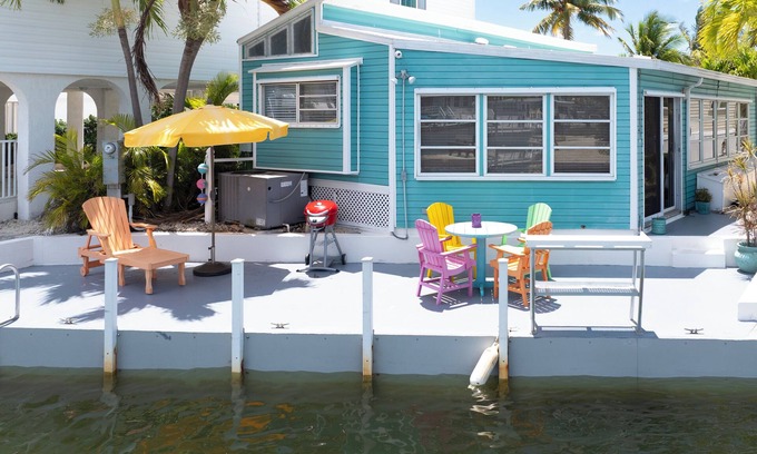 Cutthroat Harbor Estates Casa | Blue Mind #225, 35' Seawall Venture Out