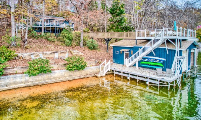 Lake Lure Casa | Blue Moon Cottage