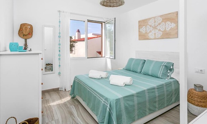 Cap d'Artrutx Apartamento | Blue Moon