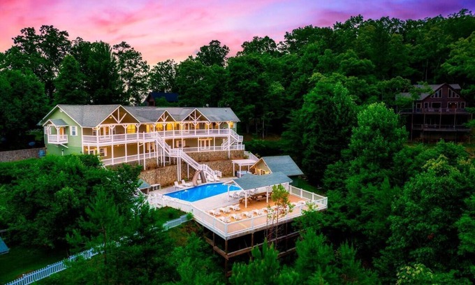 Morganton Casa | Blue Ridge Mountain Retreat | Sleeps 26 | Pool, Spa, Game Room | Family Reunions