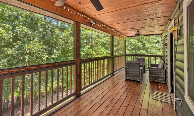 Unaka Cabina | Blue Ridge Mtn Hideaway w/ Fire Pit, Grill!