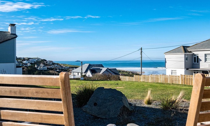 Polzeath Cabaña | BLUE RIDGE, pet friendly, character holiday cottage in Polzeath