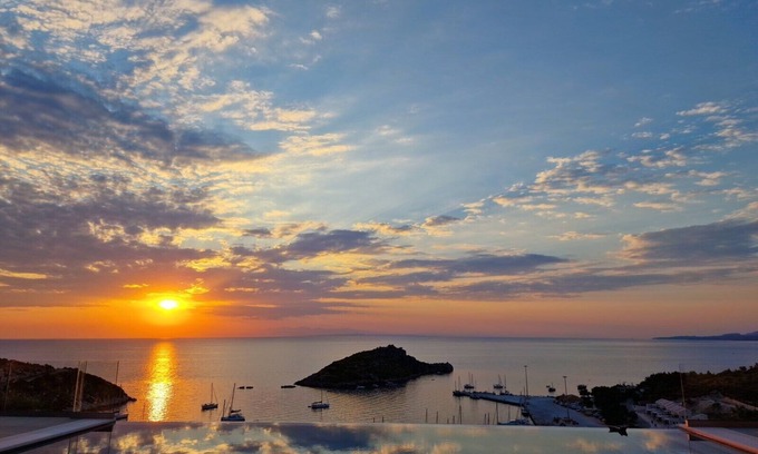 Korithi Casa | Blue Sea House with amazing sea view and private pool