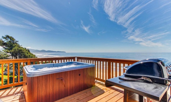 Oceanside Casa | Blue Sea Oceanfront Cottage