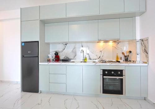 Rade Apartamento | Blue Slide House - 1BR, Waterpark, Shoreline