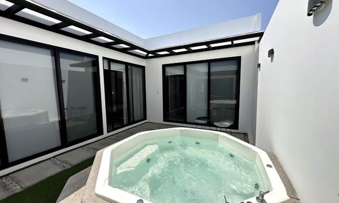 Punta Blanca Villa | Blue Villa v2 · Punta Blanca · 3 dormitorios · 7 camas · 3 baños