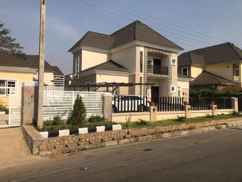 Abuja Apartamento | Blue-View Hotel and Apartments Riverpark