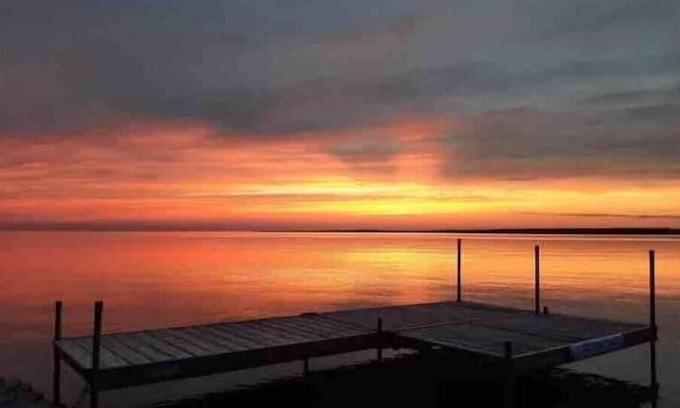 Northern Bruce Peninsula Cabaña | Blue Vista Tobermory Waterfront Cottage