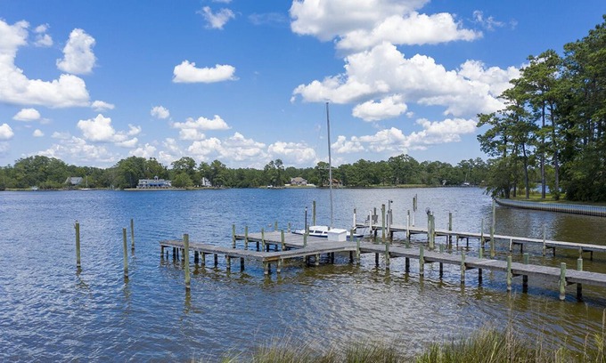 Oriental Casa | Blue Water Inn - 4018 Schooner Circle, Oriental, Carolina del Norte
