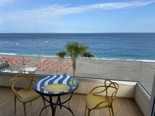Letojanni Apartamento | Blue Wave