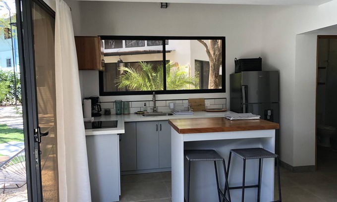 Junquillal Apartamento | Blue Window - Apartment with loft & pool view