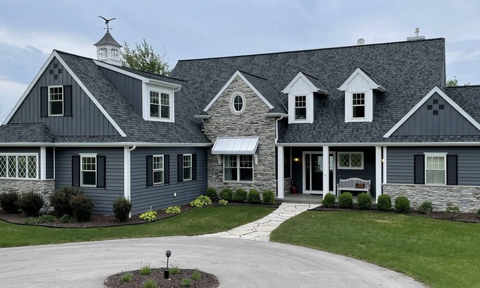 Egg Harbor Casa | Bluebell Cottage: Luxury Waterfront Home with Private Pier