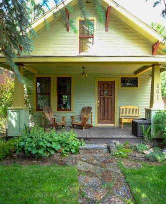 River West Casa | Bluebird Day - Lavender Cottage