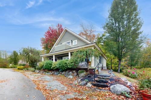 Edgecomb Casa | Bluebird Haven