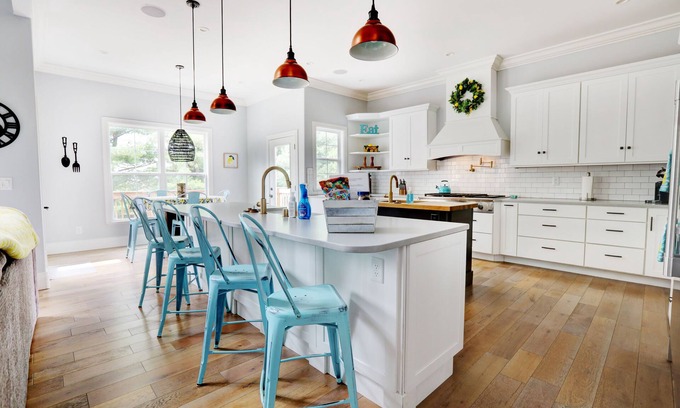 Lexington Casa | Bluegrass Boujee, Hot Tub, Bar, Game room, Chef kitchen