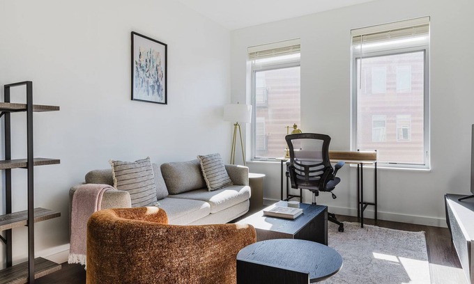 Dorchester Apartamento | Blueground | Dorchester, gym, BBQ & JFK Library