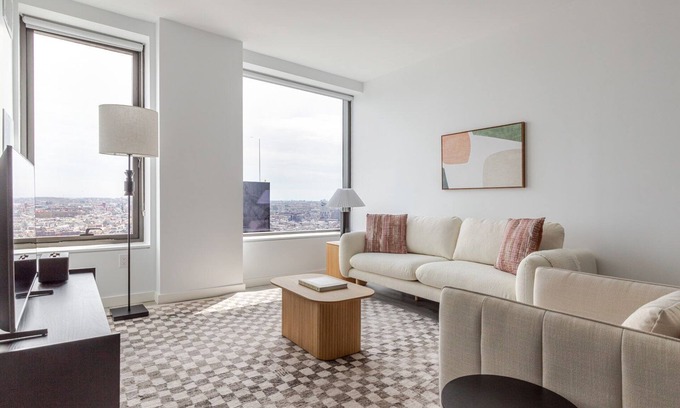Greenpoint Apartamento | Blueground | Greenpoint, pool & w/d, nr park