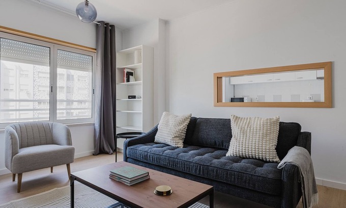 Cidade Universitaria Apartamento | Blueground | Laranjeiras, washer & city view
