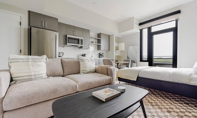 Clarendon Apartamento | Blueground | Lyon Village, pool, nr Arlington Cemetery