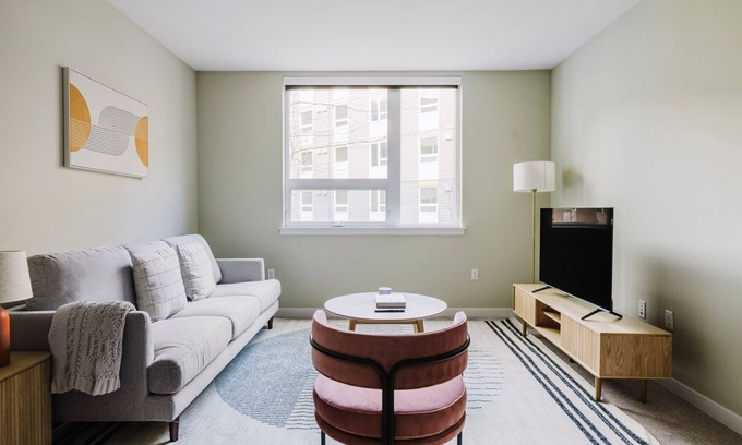 Newcastle Apartamento | Blueground | Newcastle, elevator, near Golf Club
