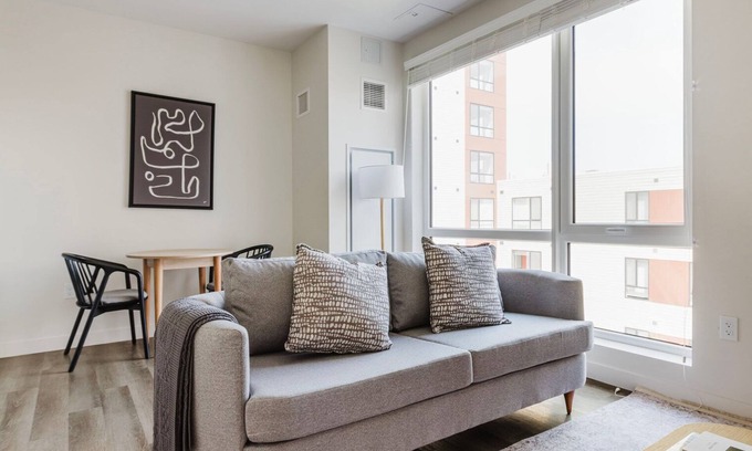 Revere Apartamento | Blueground | Revere, pool, nr Revere Beach