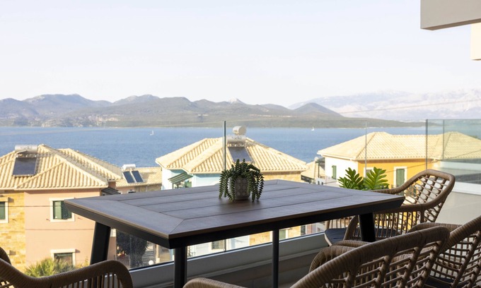 Nikiana Casa | Bluemoments Naum New Sea View