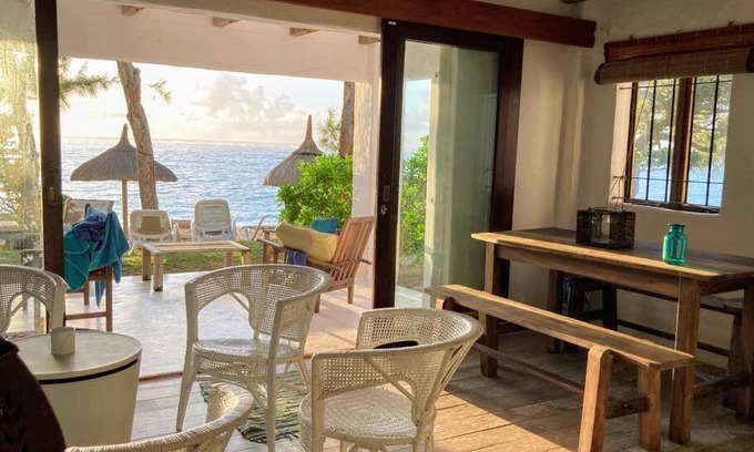 Trou d'Eau Douce Apartamento | BlueMoon Studio on the Beach!