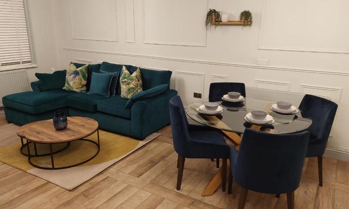 Yeadon Apartamento | Bluenfield