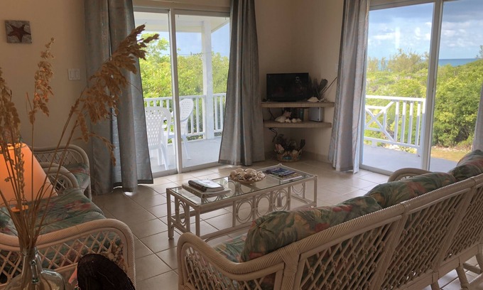 James Cistern Villa | Blueskies, a Gorgeous Vacation House in Rainbow Bay, Eleuthera