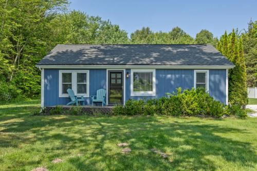 Saugatuck Casa | Bluestar Cottage - Hot Tub Pergola and Fire pit