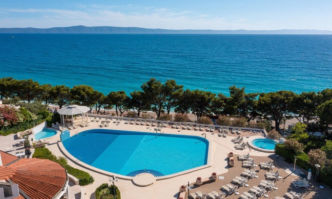 Tucepi Hotel | Bluesun Holiday Village Afrodita