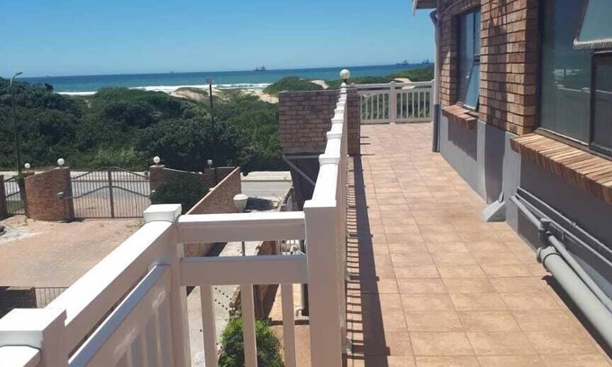 Bluewater Bay Cama Y Desayuno | Bluewater Beachfront Guesthouse