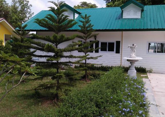 Mukdahan Cama Y Desayuno | Bo Tree Cottage on The River