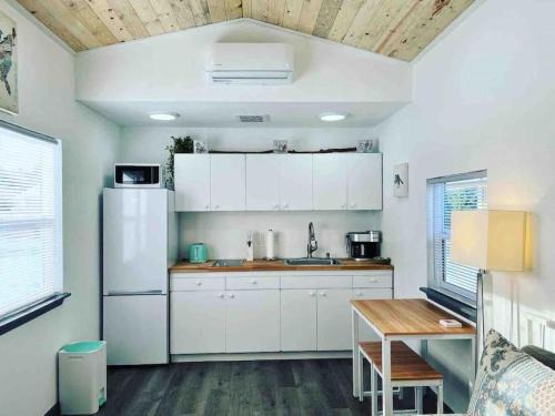 Bonney Lake Apartamento | Bo360 Tiny House Unique Country Retreat with Hot Tub