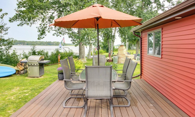 Grand Rapids Cabina | Boat Dock & Launch: Family Cabin on Prairie Lake!