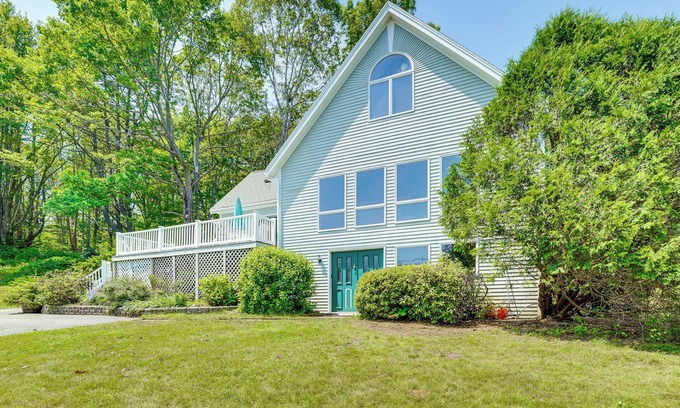 Isle of Springs Casa | Boat Nearby: Barters Island Home w/ Views