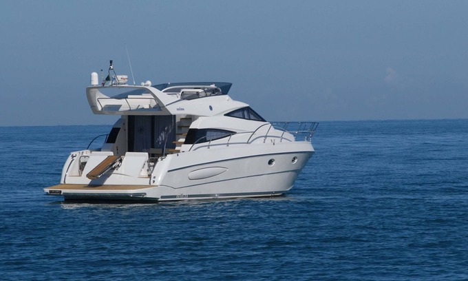 Portisco Alquiler De Eote | Boat "Yacht Raffaelli 54 Fly Bridge" with Private Terrace, Shared Terrace & Wi-Fi