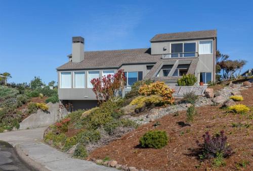 Bodega Bay Casa | Bodega Bay Sonoma Coast Ocean Views 3 Bedroom Home