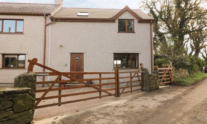 Llanerchymedd Cabaña | Bodneithior, LLANERCHYMEDD