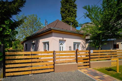 Harkany Casa | Bodza Apartmanház