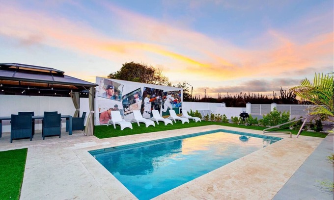 Sero Colorado Villa | Boggey's Villas - Xander Bogaerts 6BR 7BA w/ Pool