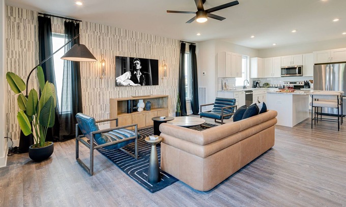 Whitebridge Casa | BOHO BLUES - NEAR THE NATIONS - MINS TO BROADWAY