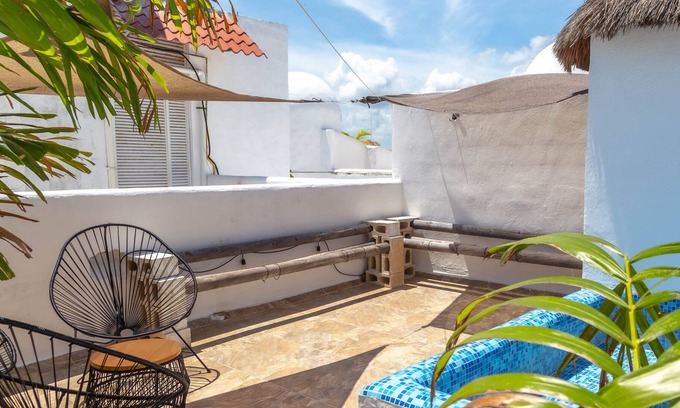 Área de la calle 12 Apartamento | Boho Chic 1 BR with Private Pool