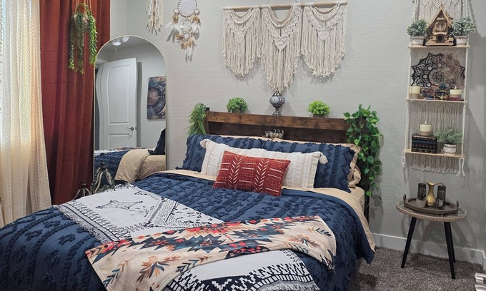 Casa Grande Casa | Boho Chic Private Room in Charming Casa Grande
