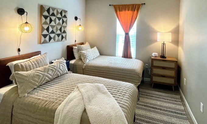 Lindenwald Casa | Boho on Bishop - Spooky Nook, Miami U & Hospitals