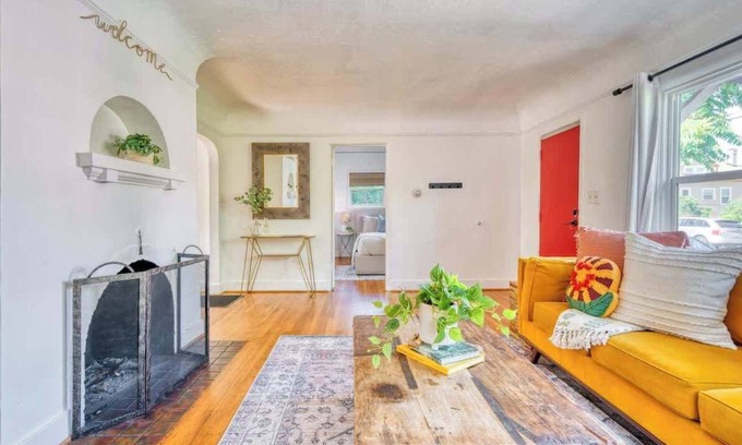 Alberta Arts District Casa | Boho Vibes | Alberta 2BR Coffee + Culture