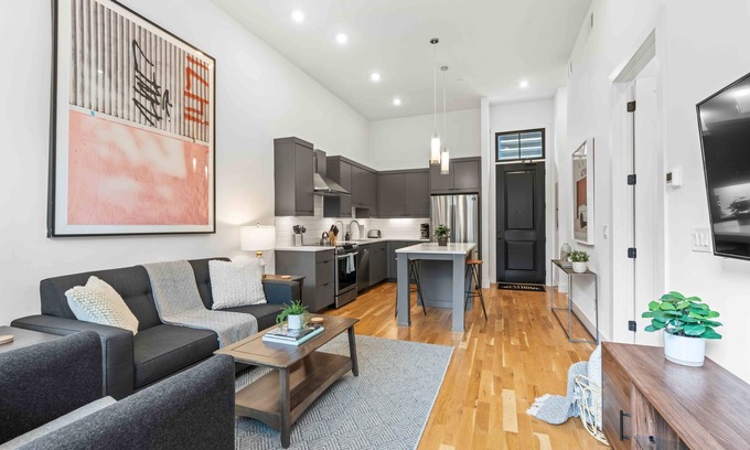 Virginia Highland Apartamento | Bonaventure Furnished Apartments