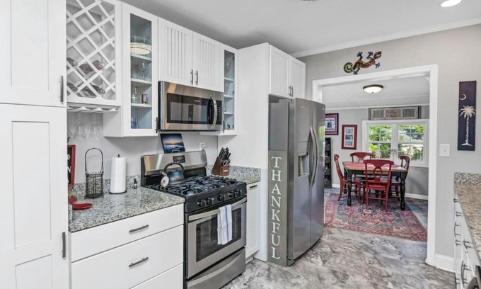 Rosewood Casa | Bonham Burrow Near Ft Jackson