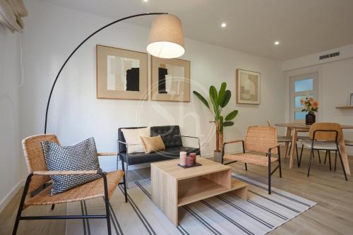 el Camp d'en Grassot i Gracia Nova Apartamento | Bonito apartamento para 4