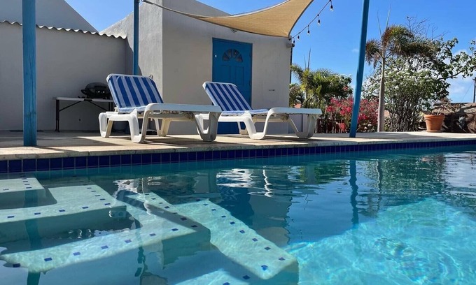 Kamay Casa | Book now... 3-bed/2bath, Private Pool, Close to Arashi, Eagle, and Palm Beaches!